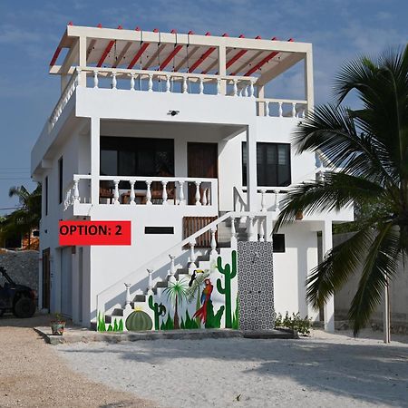 La Casa Del Mexicano Селестун Екстериор снимка